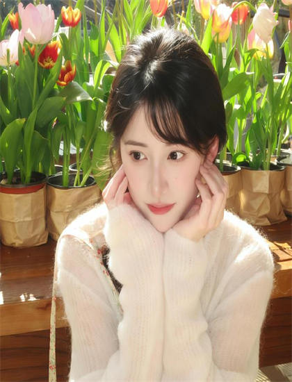 《俏摩女抢头婚》专业观影宝典：看懂剧情与人物关系的实用技巧 让你增加艺术理解